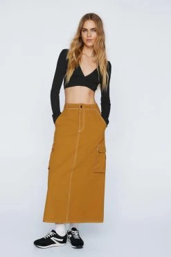 Collared Ribbed Long Sleeve Crop Top