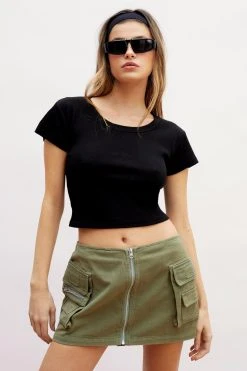 Ribbed Baby Fit T-shirt