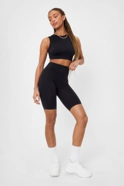 Ribbed Sculpted Seamless Crop Top And Biker Shorts Set