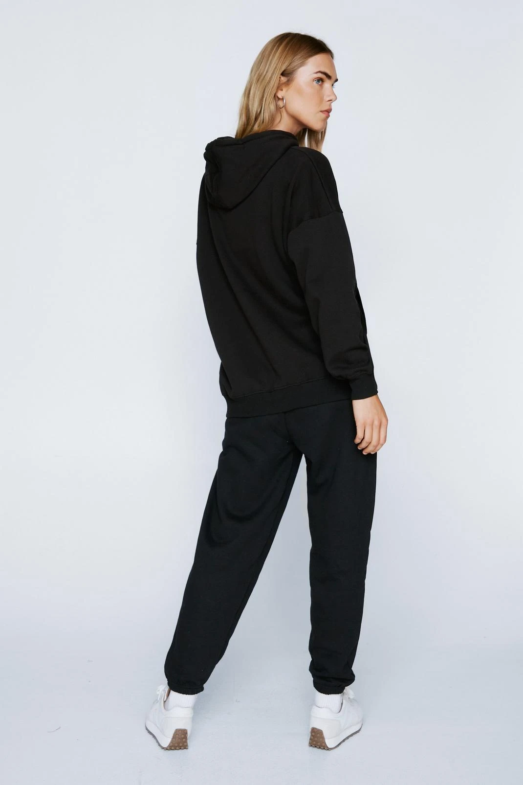 Tab Detail Hoodie And Sweatpants Set - Image 3