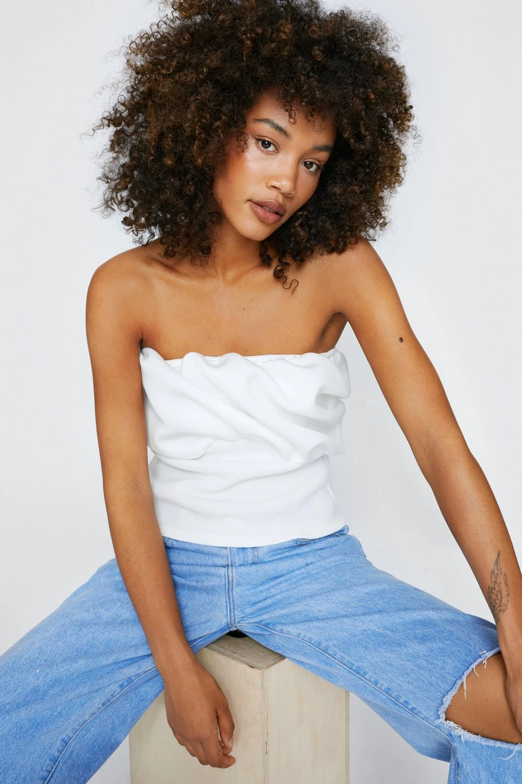 Ruffle Bandeau Top - Image 4